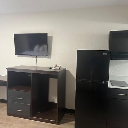 Motel 6 Charlotte, Nc - Airport South מראה חיצוני תמונה