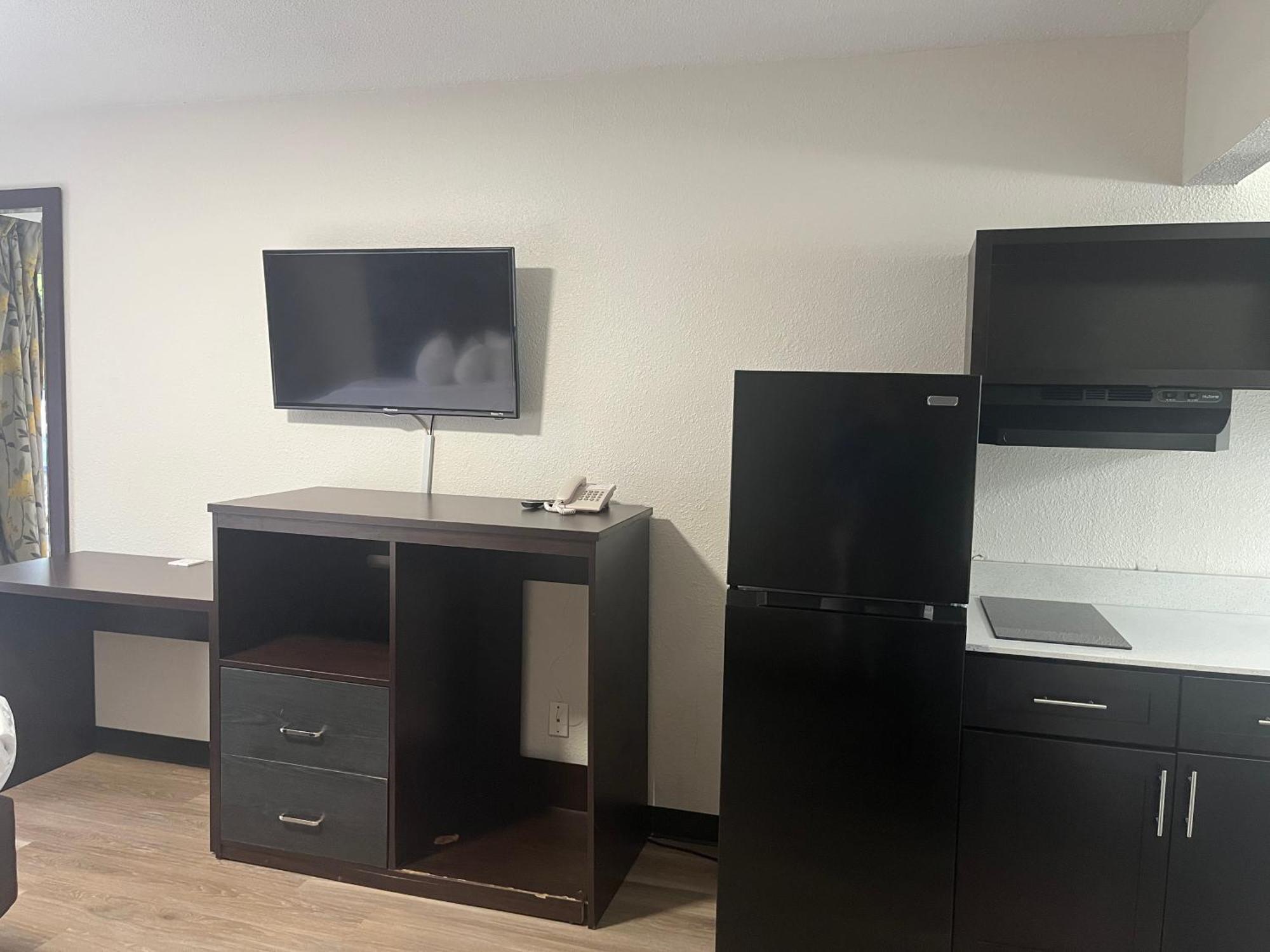 Motel 6 Charlotte, Nc - Airport South מראה חיצוני תמונה
