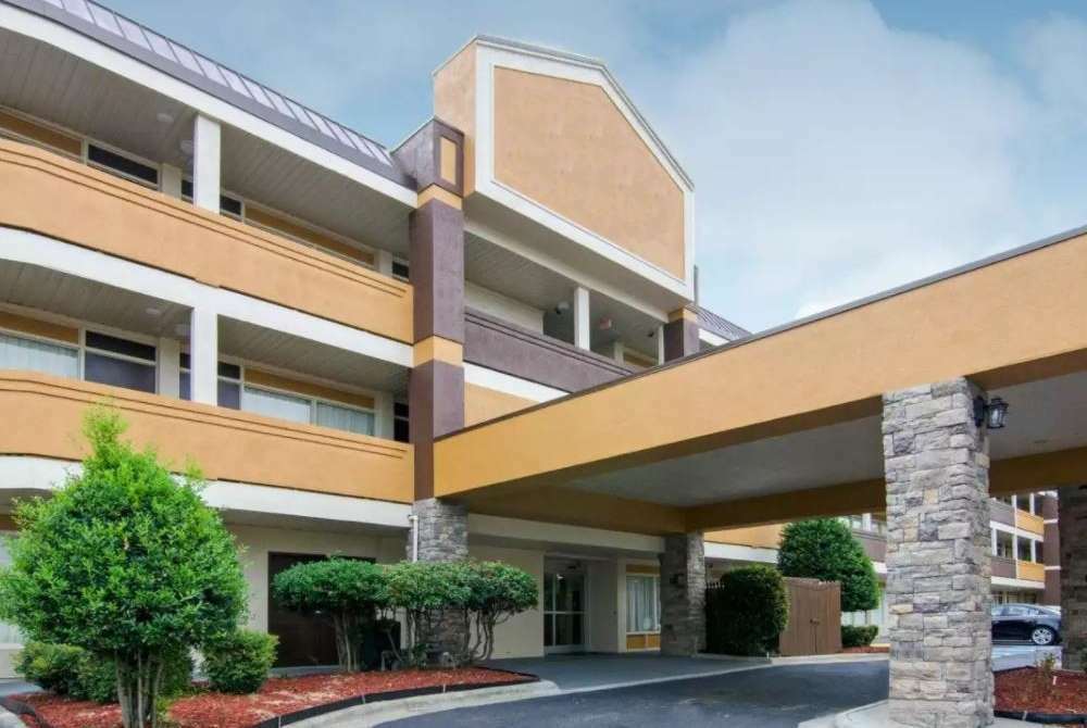 Motel 6 Charlotte, Nc - Airport South מראה חיצוני תמונה